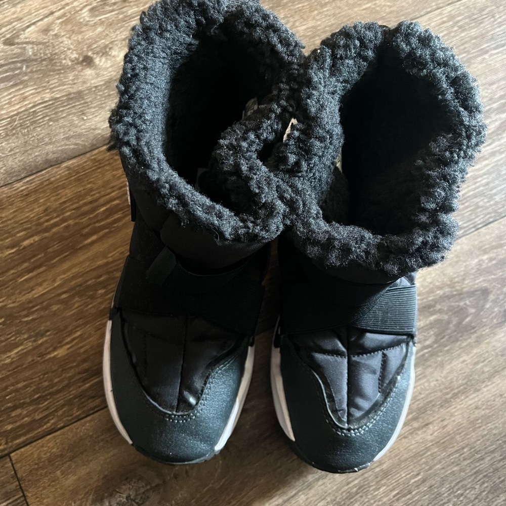 Nike Boots